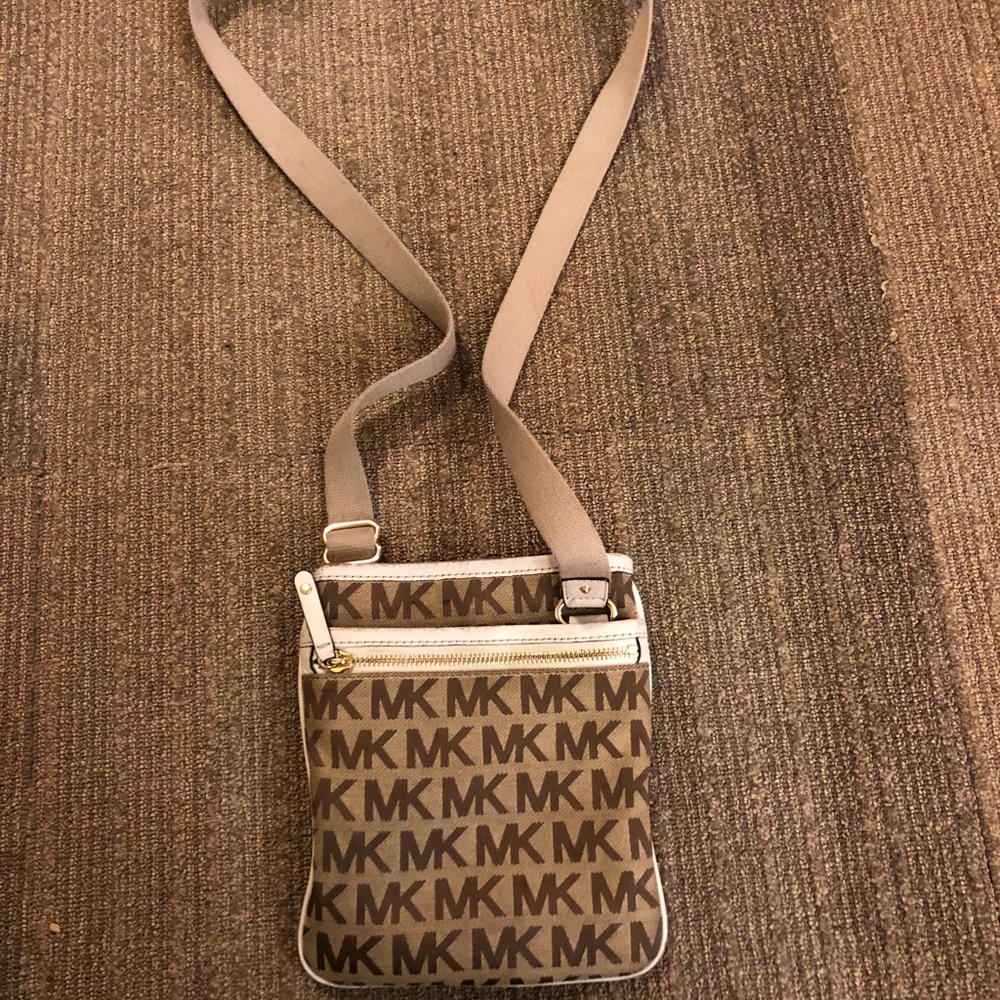 Michael Kors Crossbody